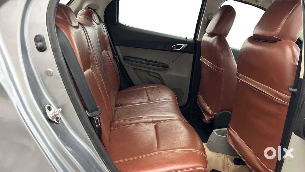 Tata Tiago 1.2 Revotron Xza, 2018, Petrol