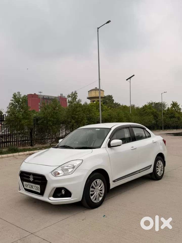 Maruti Suzuki Dzire 1.2 Vxi Amt, 2022, Petrol