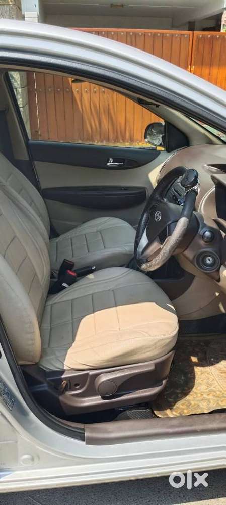 Hyundai I20 Petrol Spotz, 2011, Petrol