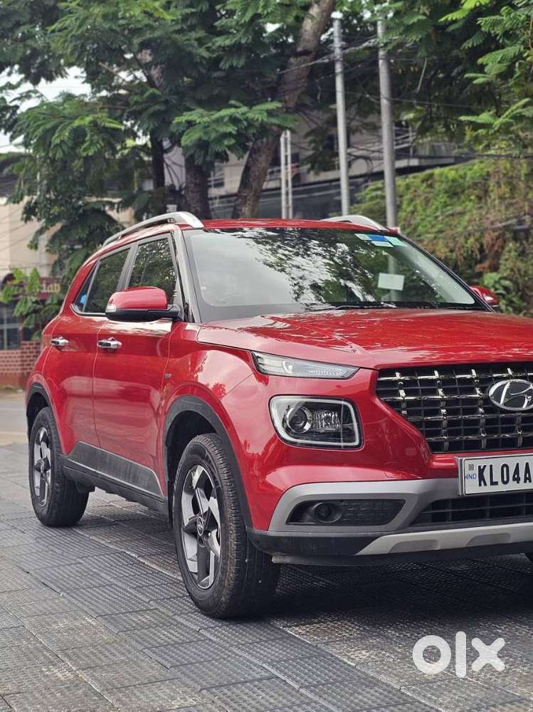 Hyundai Venue Sx Plus Turbo Dct, 2022, Petrol