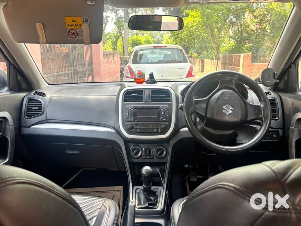 Maruti Suzuki Vitara Brezza Lxi 2022 (converted To Zxi+)  48000 Km