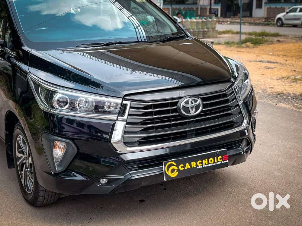 Toyota Innova Crysta 2.4 V 8 Str, 2022, Diesel