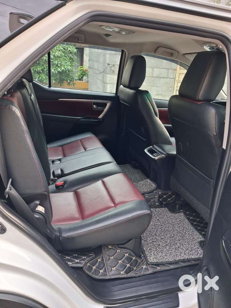 Toyota Fortuner 2.8 Legender 4x4, 2024, Diesel