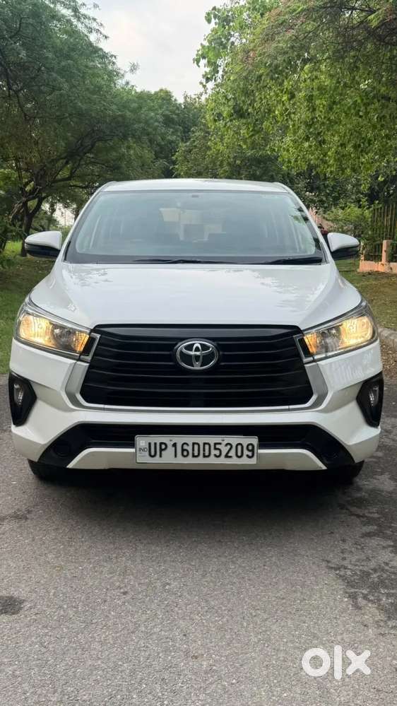 Toyota Innova Crysta [2020-ongoing] 2.4 Gx 7 Str, 2022, Diesel