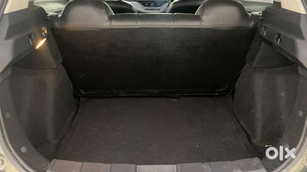 Tata Nexon 1.2 Revotron Xm (s), 2021, Petrol
