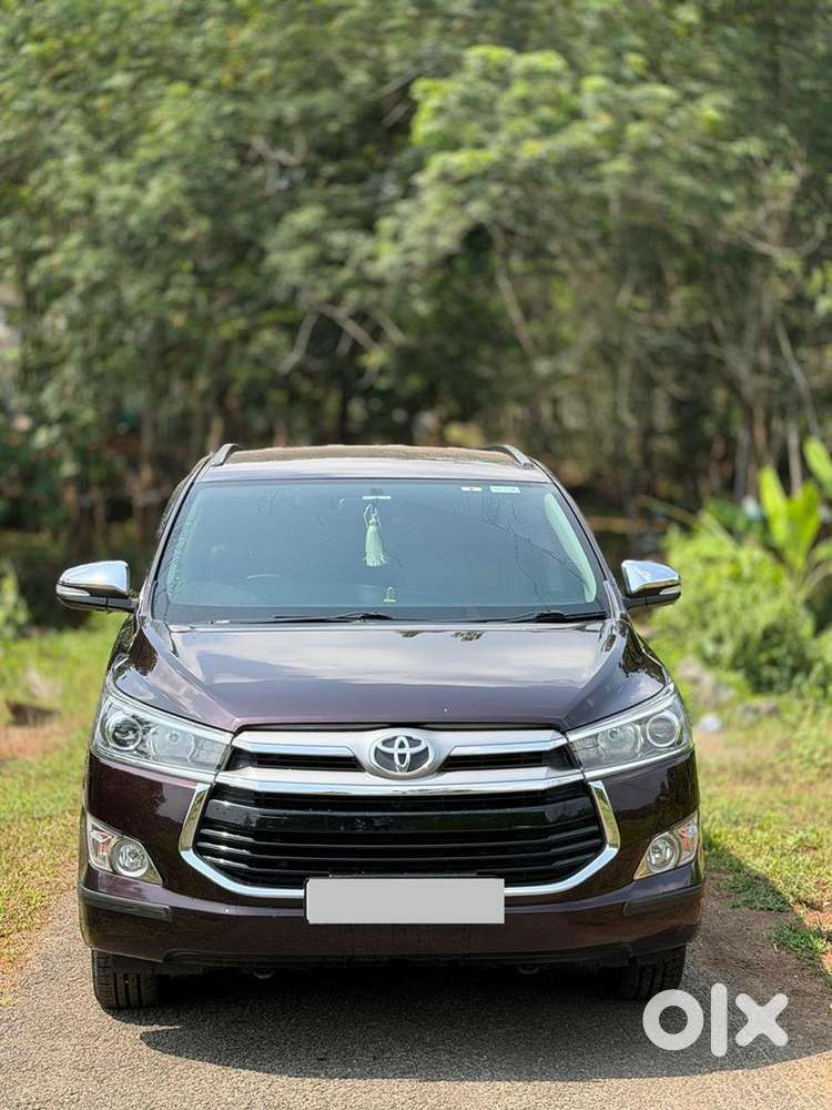 Toyota Innova Crysta 2017