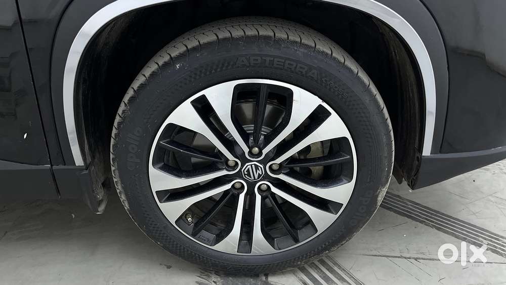 Mg Hector Plus 1.5 Sharp Turbo Cvt 6 Str, 2022, Petrol