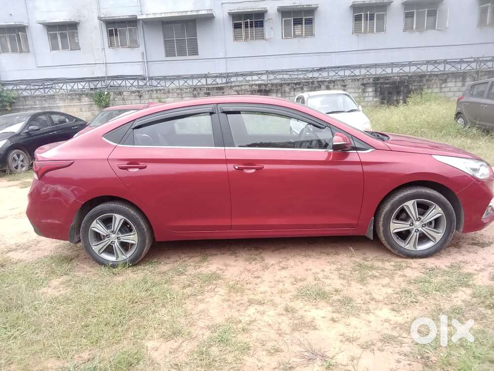 Hyundai Verna [2015-2018] Fluidic 4s 1.6 Vtvt Sx, 2018, Petrol