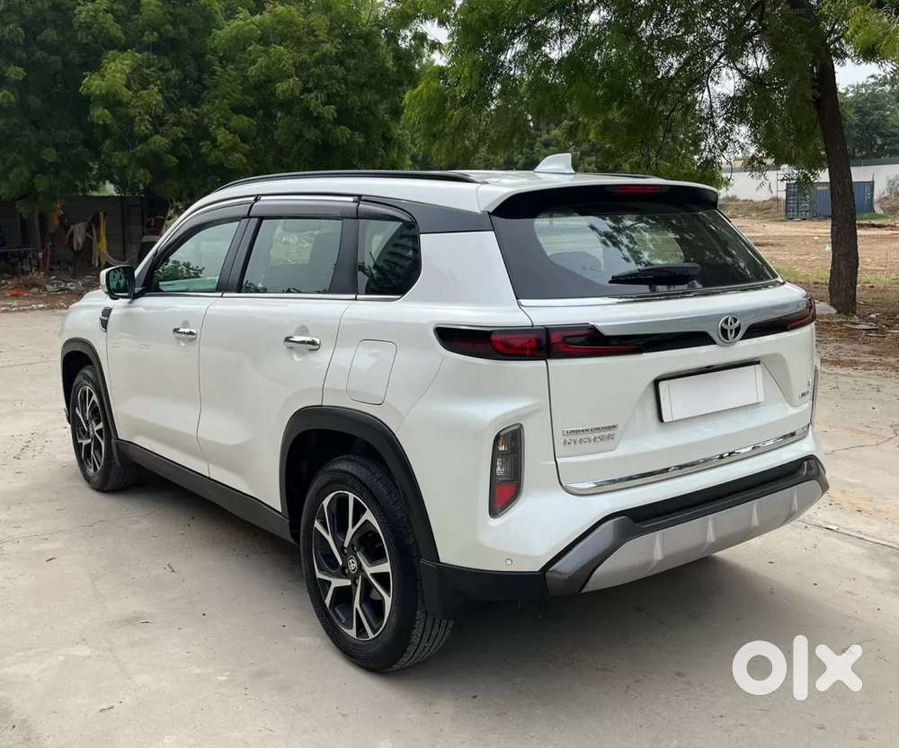Maruti Suzuki Grand Vitara Alpha Smart Hybrid, 2025, Petrol