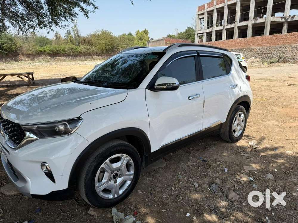 Kia Sonet 2023 Petrol Well Maintained