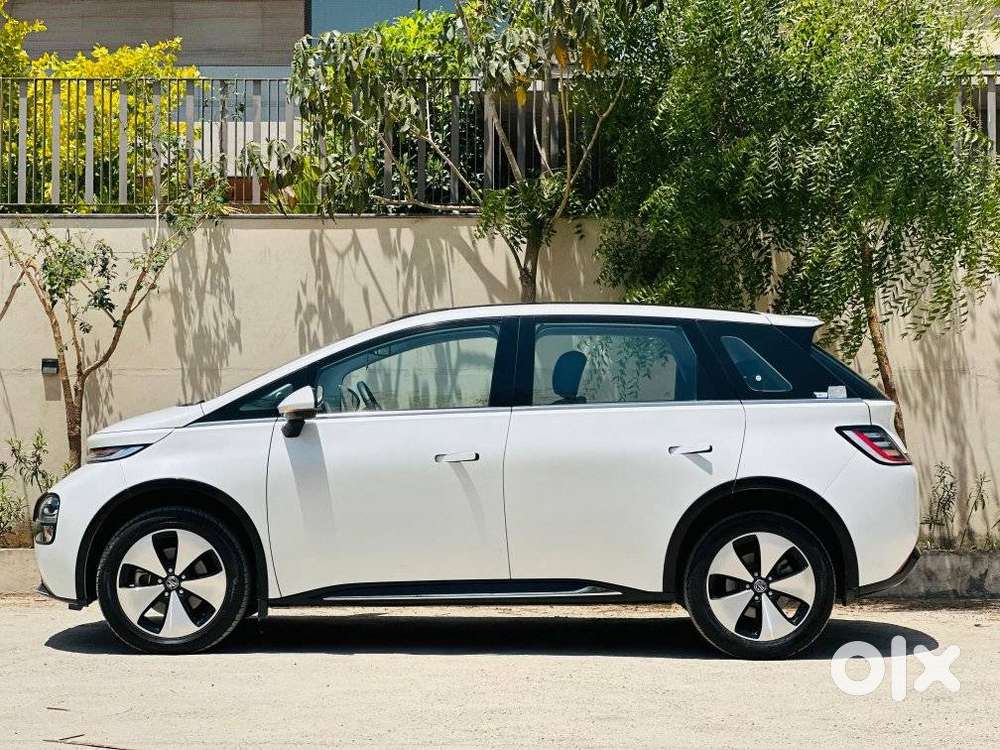 Mg Windsor Ev Essence, 2025, Electric