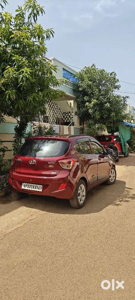Hyundai Grand I10 Sportz 2016 (2017 Registration)