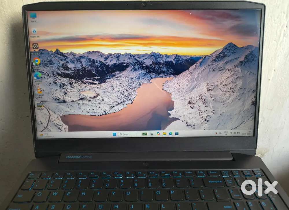Lenovo gaming laptop