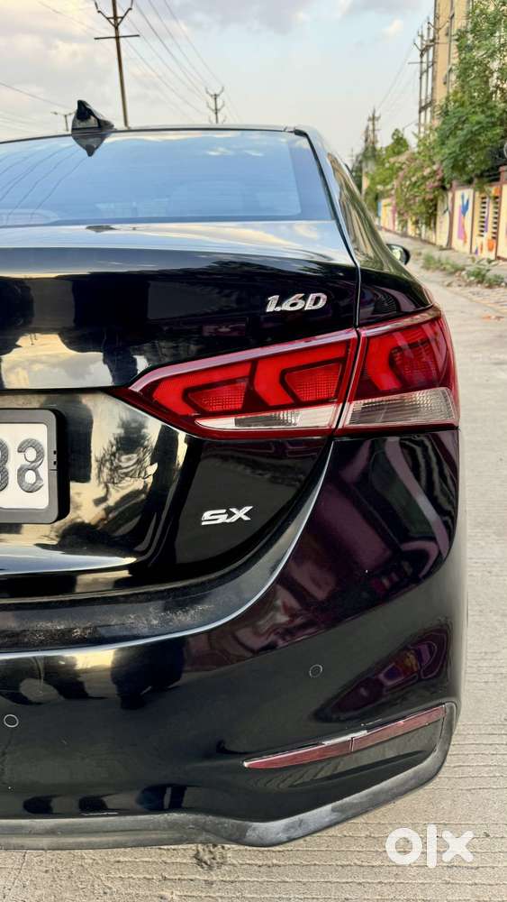 Hyundai Verna Hyundai-verna-crdi-1.6-sx-option, 2018, Diesel
