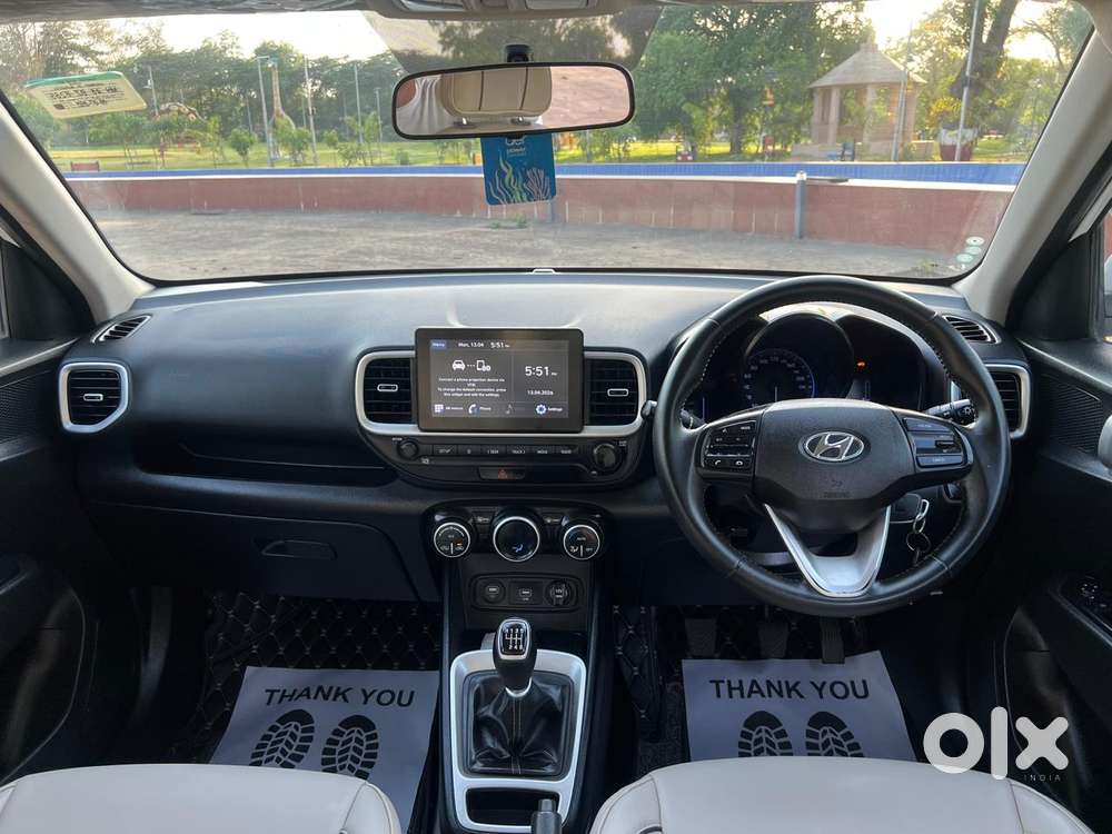 Hyundai Venue Sx (o) Mt 1.5 Diesel, 2021, Diesel