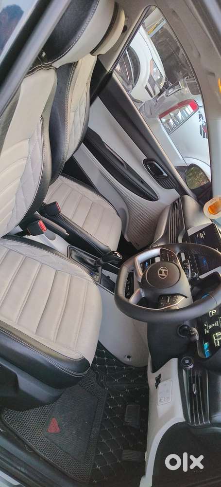 Hyundai I20 Asta (o) 1.2 Mt, 2025, Petrol