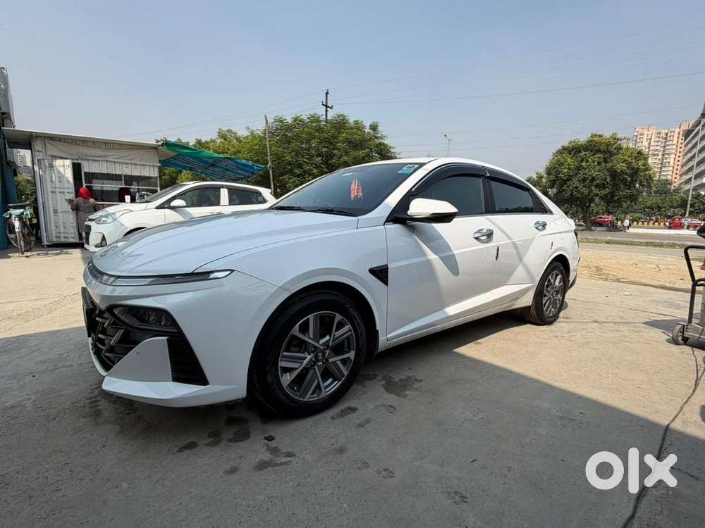 Hyundai Verna 2023 Petrol 54100 Km Driven