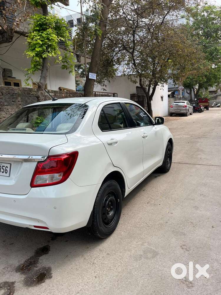 Maruti Suzuki Dzire 1.2 Vxi, 2024, Petrol