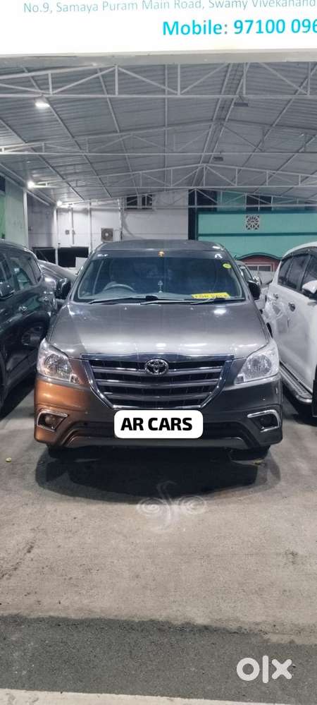 Toyota Innova 2.5 G (diesel) 8 Seater Bs Iv, 2013, Diesel
