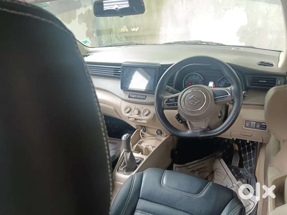 Maruti Suzuki Ertiga Vxi 2023