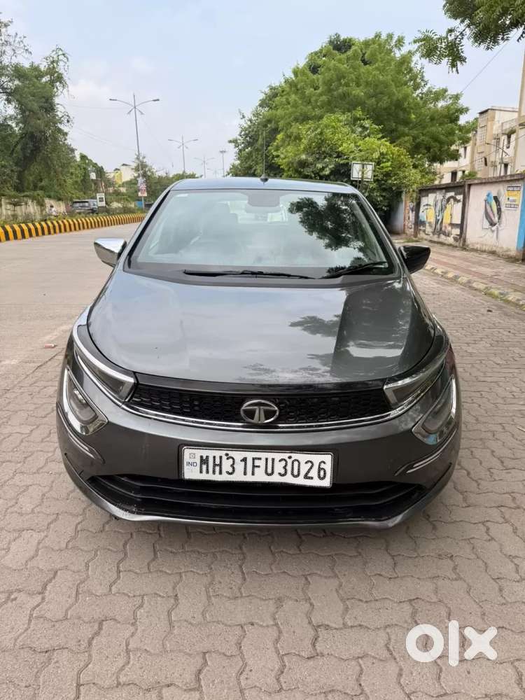 Tata Altroz Xz, 2022, Petrol