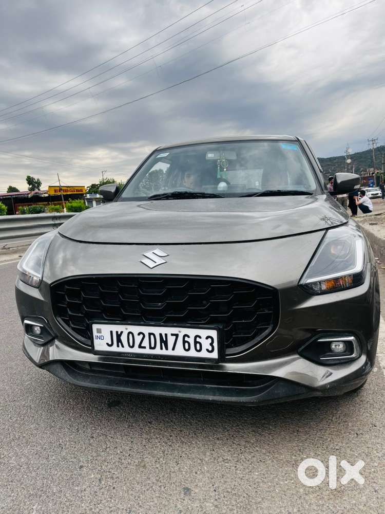 Maruti Suzuki Swift Vxi Optional 2025