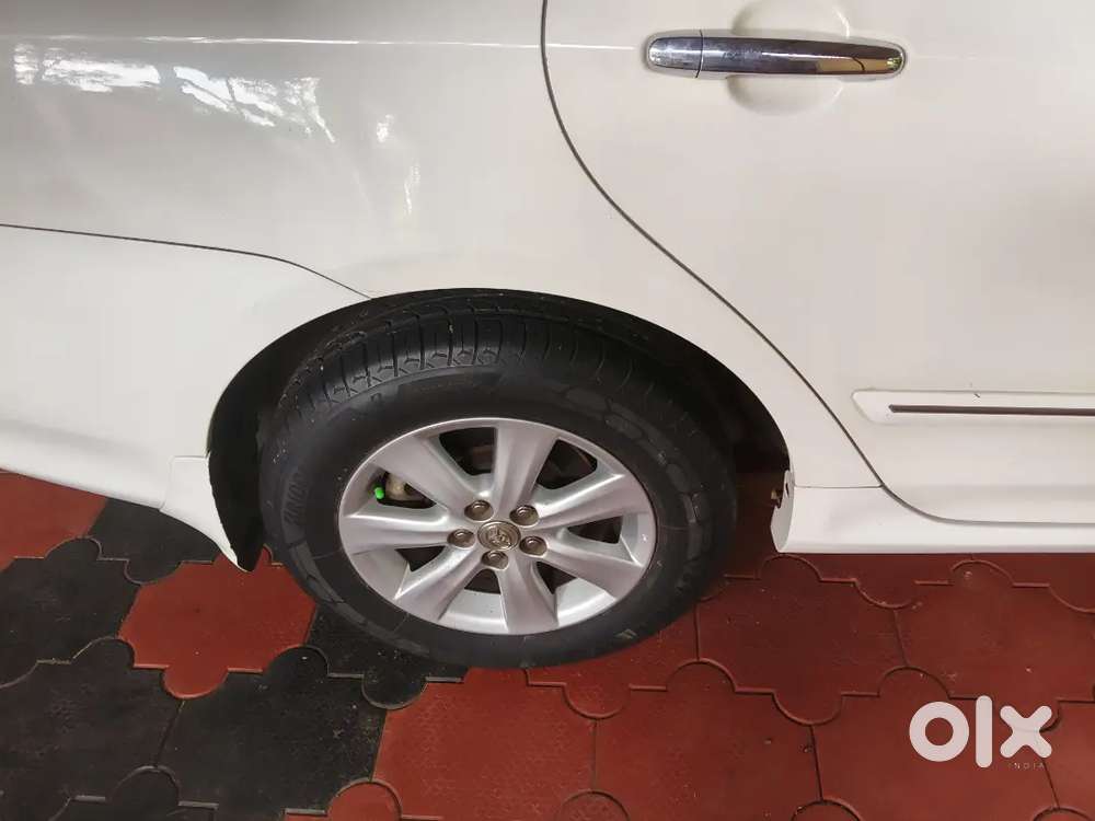 Toyota Corolla Altis 1.8g 2010