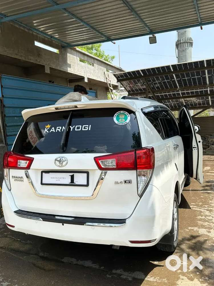 Toyota Innova Crysta