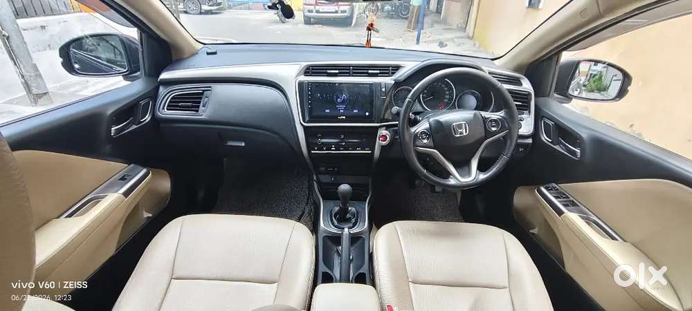 Honda City Zx I-dtec Manual Transmission 2017 Diesel Well Maintained