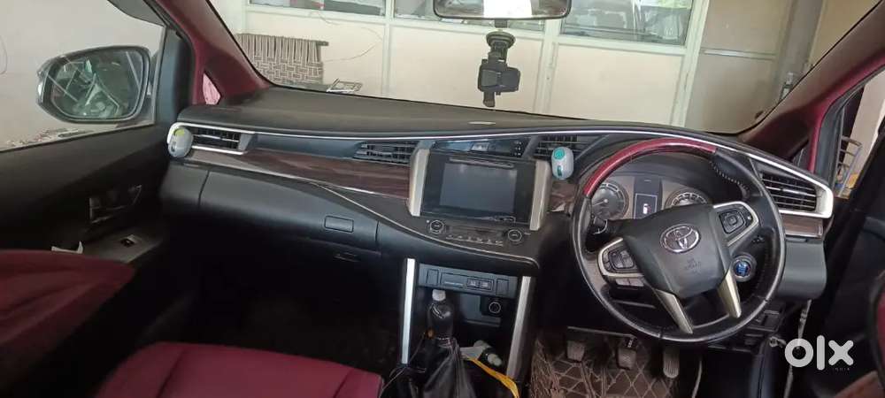Toyota Innova Crysta 2018 Diesel 88000 Km Driven
