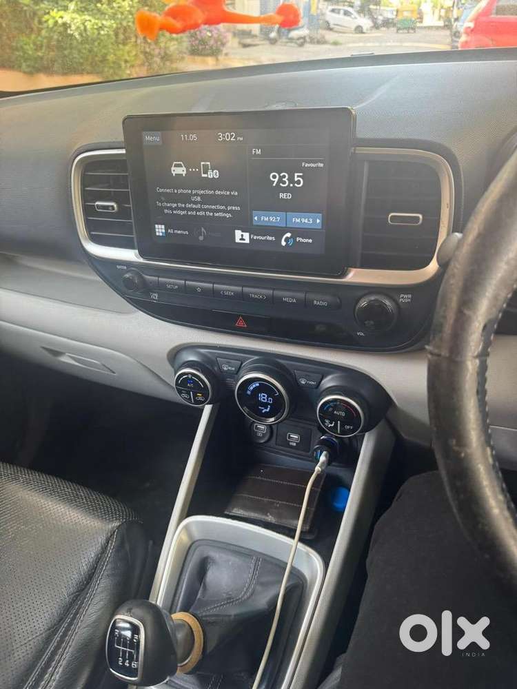 Hyundai Venue 2020 Diesel 154000 Km Driven