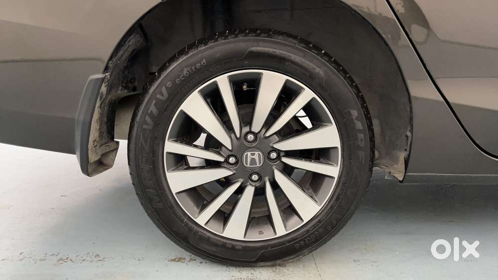 Honda City 1.5 V Mt, 2023, Petrol