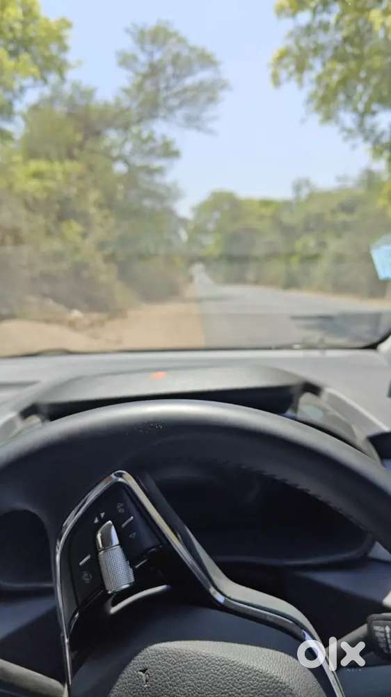 Mahindra Xuv400 Ev 2009 Diesel 74000 Km Driven