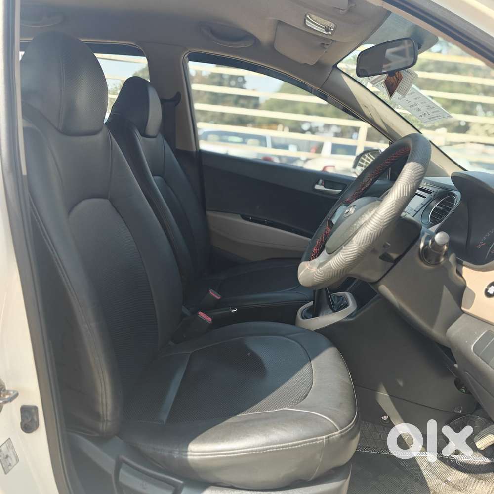 Hyundai Grand I10 2013-2016 Sportz, 2014, Petrol