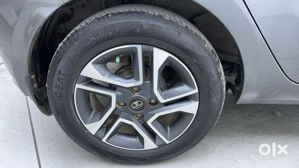 Tata Tiago Xza Plus, 2021, Petrol