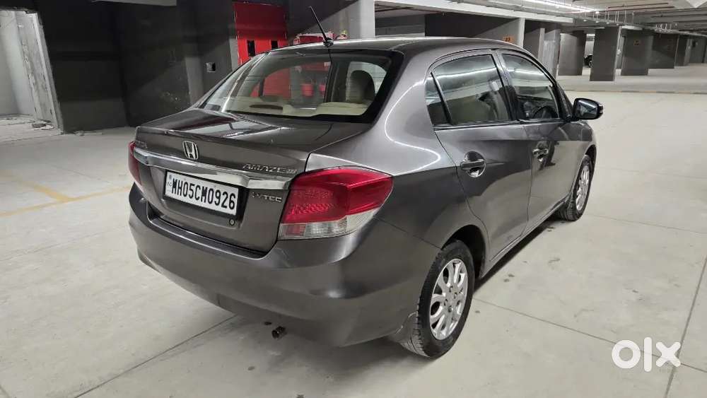 Amaze Vx Petrol 50,000 Genuine Km