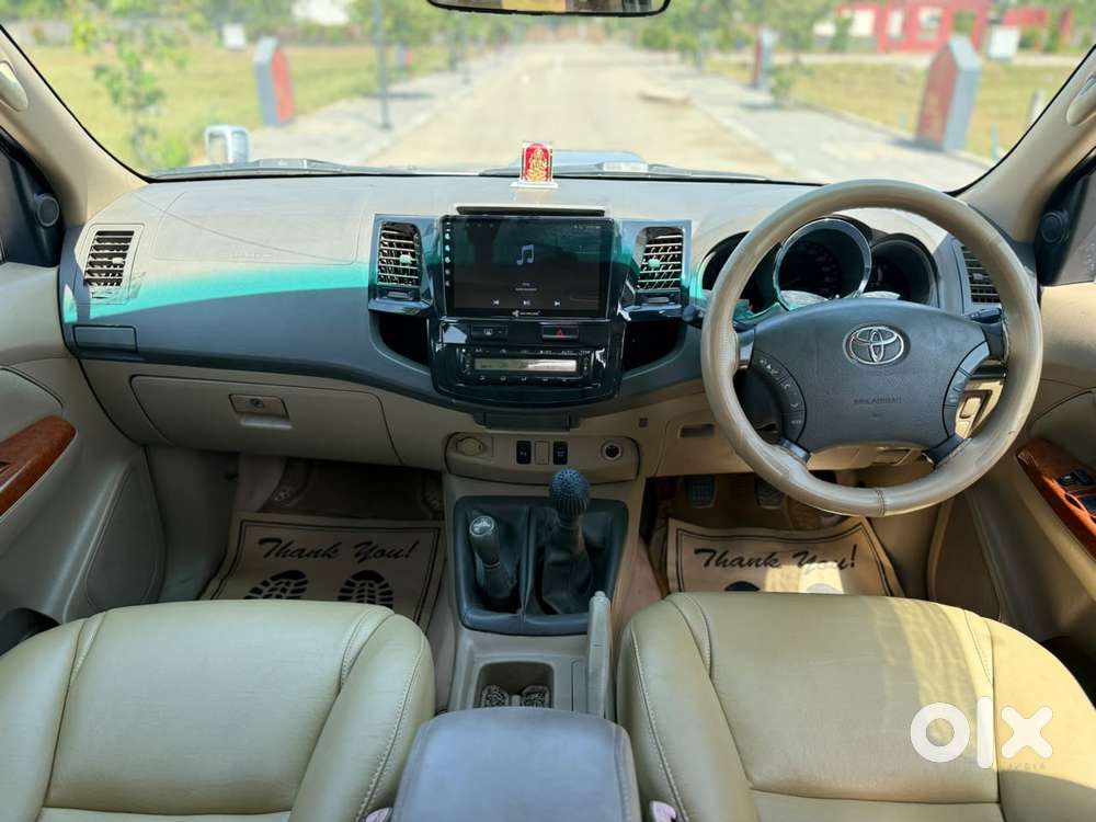 Toyota Fortuner 3.0 4x4 Manual, 2010, Diesel