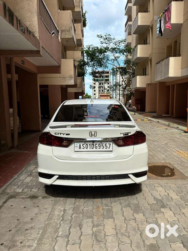 Honda City Petrol And Cng Well Maintained