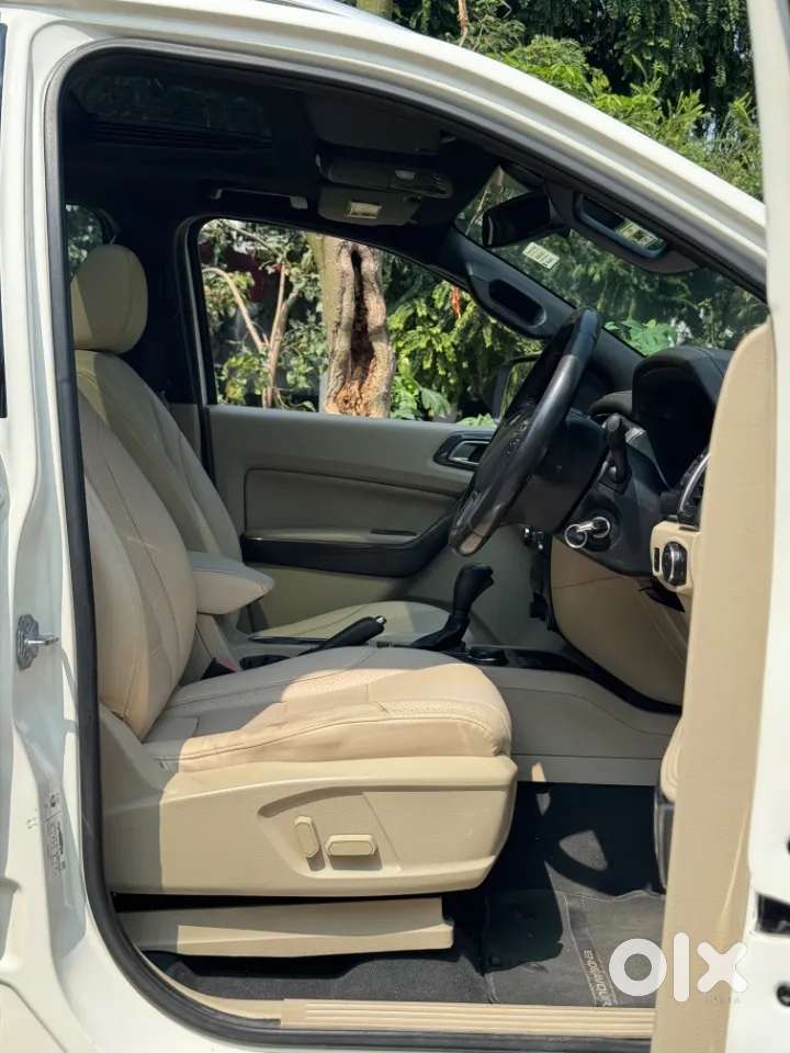 Ford Endeavour 3.2 Titanium At 4x4, 2017, Diesel