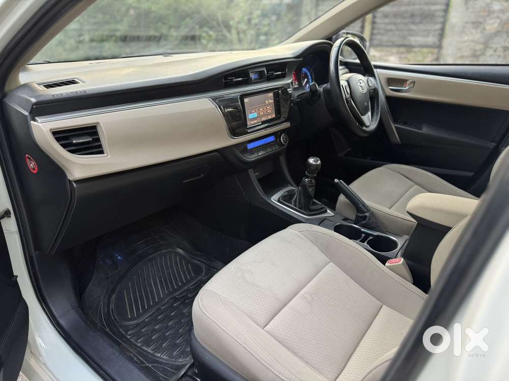 Toyota Corolla Altis G Mt, 2014, Petrol
