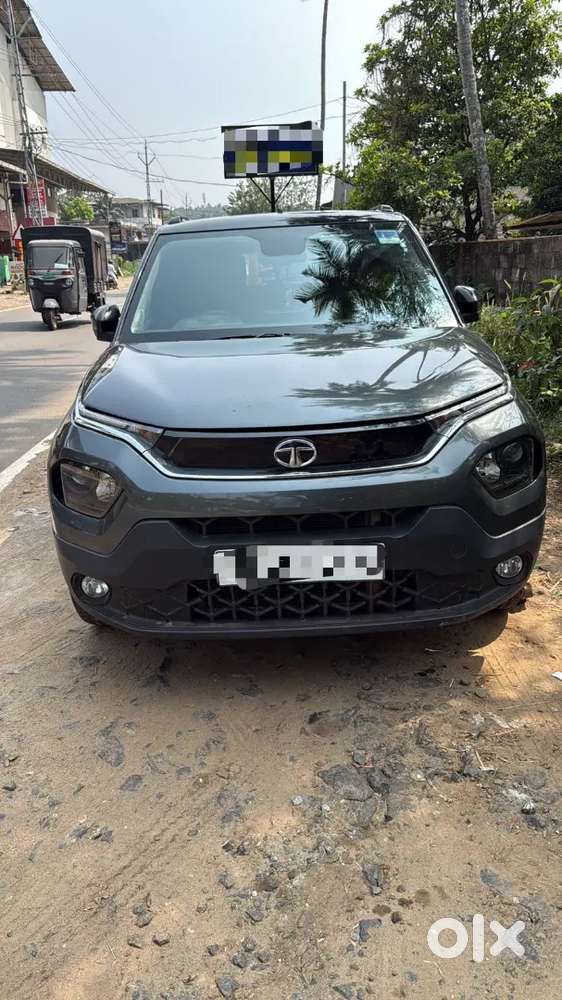 Tata Punch Creative Flagship Dual Tone Amt (automatic)