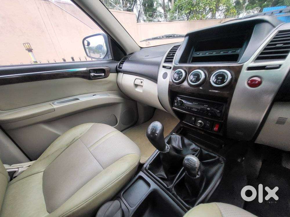 Mitsubishi Pajero Sport 2.5 Manual, 2012, Diesel