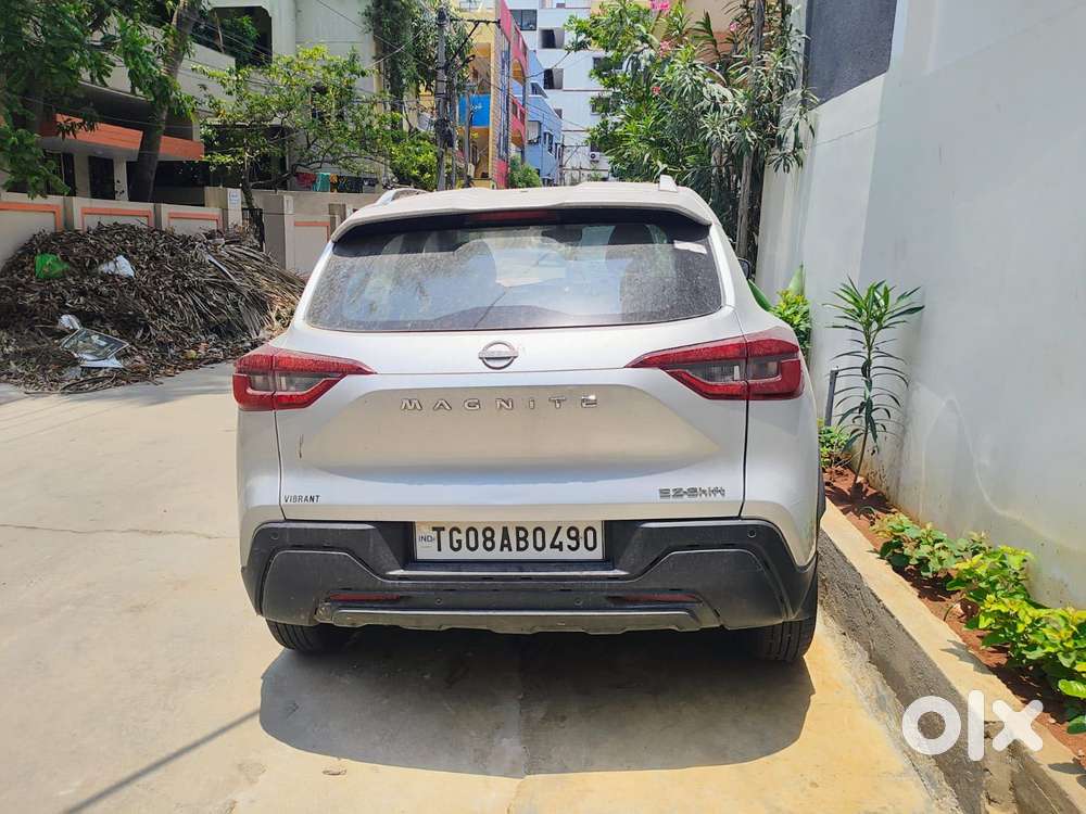 Nissan Magnite Visia Mt, 2025, Petrol