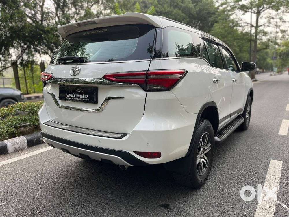 Toyota Fortuner 4x2 At 2.7 Petrol, 2022, Petrol