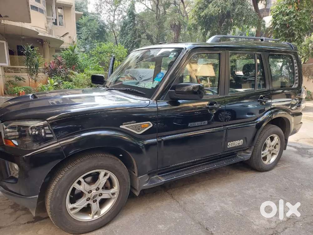 Mahindra Scorpio 2015