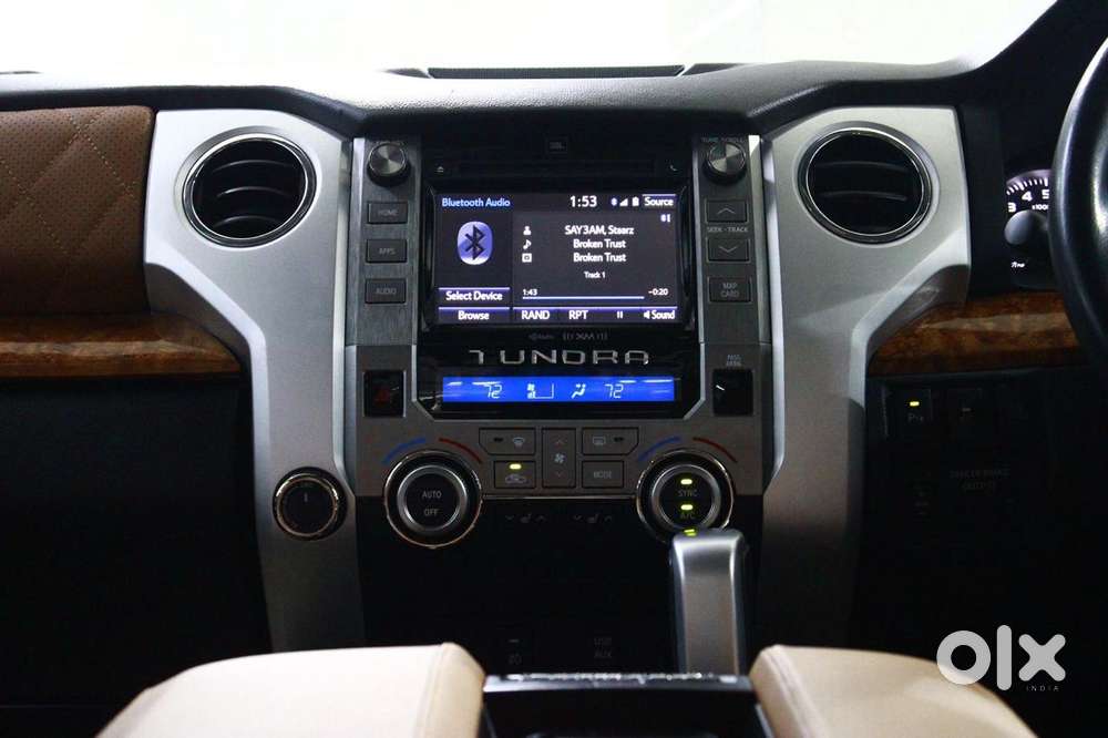 Toyota Tundra Twin Cabin, 2022, Petrol