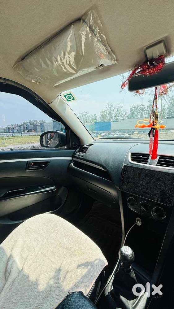 Maruti Suzuki Swift 2017 Cng & Hybrids 95000 Driven Good Condition