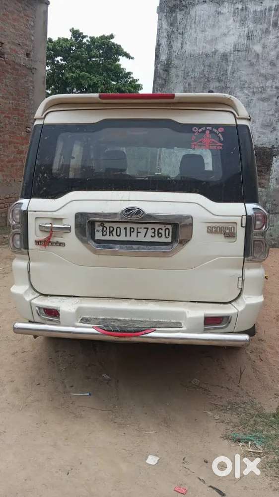 Mahindra Scorpio 2016 डीज़ल