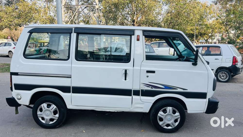 Maruti Suzuki Omni 5 Seater Std, 2017, Petrol