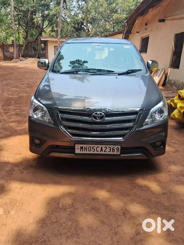 Toyota Innova 2014 Diesel Well Maintained